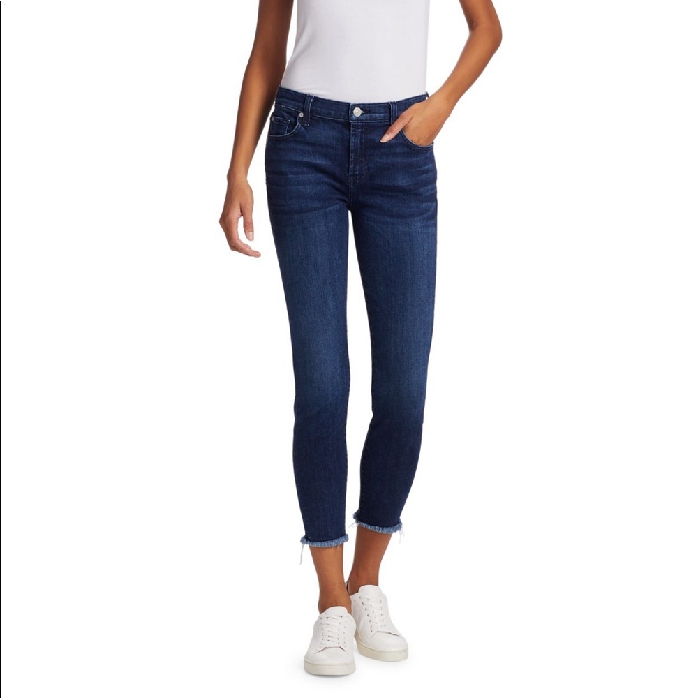 ⭐️5/$25 7 for All Mankind Gwenevere Skinny